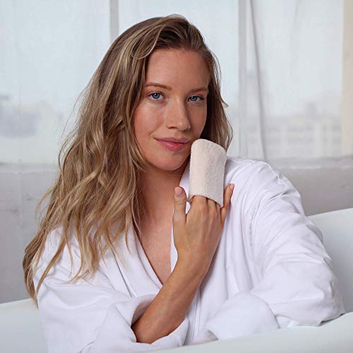 DAILY CONCEPTS Facial Mini Scrubber - Gentle Exfoliation, Hypoallergenic, Biodegradable - 1 Count