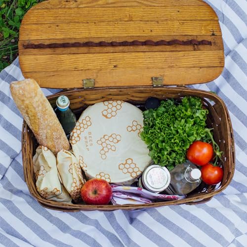 Bee's Wrap Reusable Beeswax Food Wraps - Natural Freshness, Organic Cotton, 3 Assorted Sizes