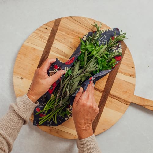 Bee's Wrap Reusable Food Wraps Bundle - All-Natural, Organic Cotton, Versatile Sizes - 3 Pack + Roll